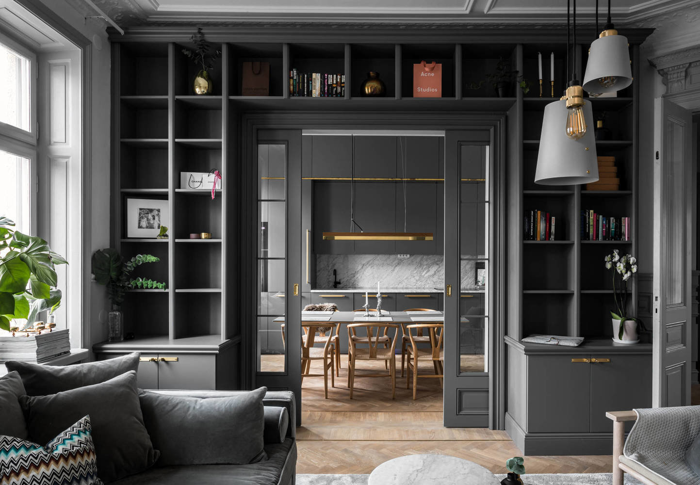 Фотография: Гостиная в стиле Скандинавский, Классический, Декор интерьера, Швеция, Бежевый, Стокгольм, Серый, 3 комнаты, 60-90 метров – фото на INMYROOM