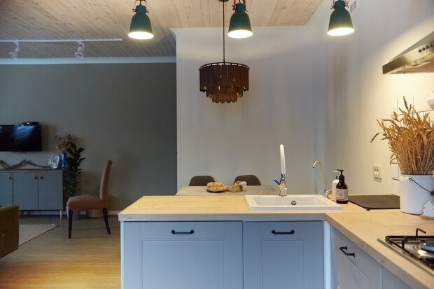 Фотография: Кухня и столовая в стиле Скандинавский, Современный, Проект недели, Дом и дача, Таунхаус, Челябинск, 3 комнаты, Более 90 метров, Вера Маурер – фото на INMYROOM