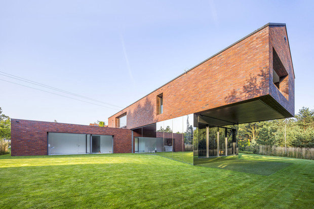 Фото из портфолио Дом, растворившийся в саду – фотографии дизайна интерьеров на INMYROOM