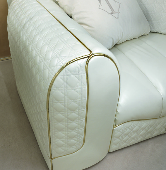 Фотография: Мебель и свет в стиле Современный, Artemide, Flos, PROVASI, Индустрия, События, Маркет, Мягкая мебель, Missoni, Пэчворк, Porada, LLADRO – фото на INMYROOM