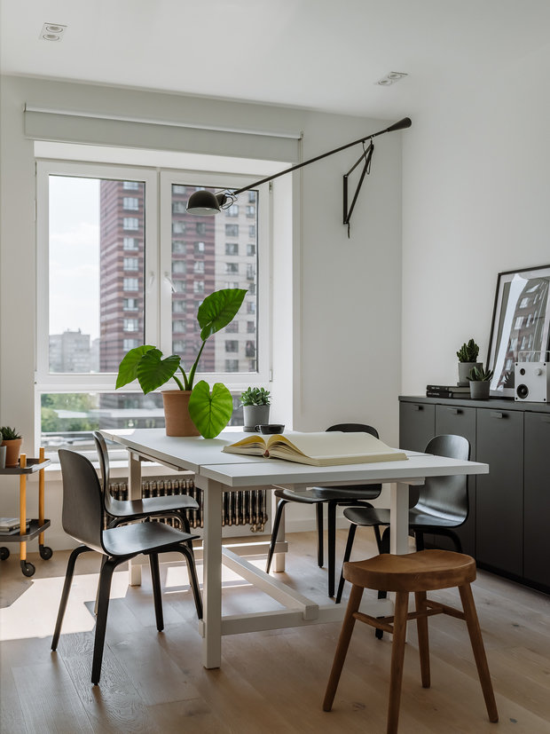 Фотография: Кухня и столовая в стиле Скандинавский, Минимализм, Квартира, Проект недели, Москва, 3 комнаты, 60-90 метров, Елена Соренсен – фото на INMYROOM