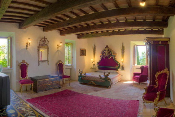 Фотография: Спальня в стиле Прованс и Кантри, Дома и квартиры, Городские места, Замок – фото на INMYROOM