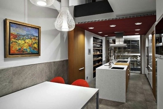 Фотография: Кухня и столовая в стиле Минимализм, Дом, Дома и квартиры, Барселона – фото на INMYROOM
