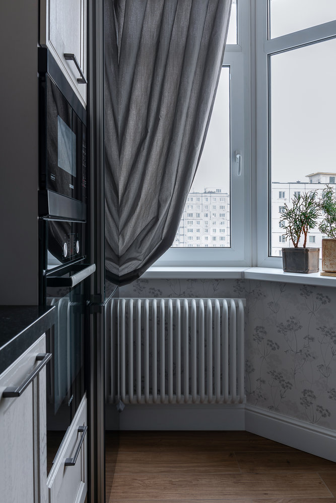 Фотография: Кухня и столовая в стиле Современный, Классический, Квартира, Проект недели, 3 комнаты, 60-90 метров, Владивосток, Елена Теплова – фото на INMYROOM Фотография: Кухня и столовая в стиле Современный, Классический, Квартира, Проект недели, 3 комнаты, 60-90 метров, Владивосток, Елена Теплова – фото на INMYROOM