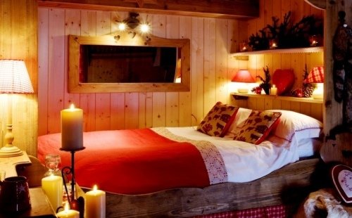 Фотография: Спальня в стиле Прованс и Кантри, Стиль жизни, Советы, Свечи, Ар-деко – фото на INMYROOM