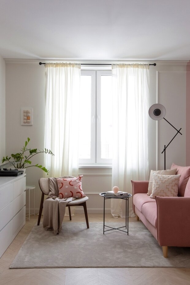 Фотография: Гостиная в стиле Скандинавский, Современный, Эко, Малогабаритная квартира, Квартира, Проект недели, Санкт-Петербург, Монолитный дом, 2 комнаты, до 40 метров, Маша Бондаренко – фото на INMYROOM