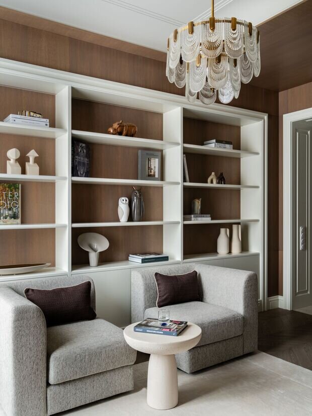 Фотография: Гостиная в стиле Классический, Современный, Квартира, Проект дня, Санкт-Петербург, 3 комнаты, 60-90 метров, современный с элементами классики и роскоши, фото интерьера, дизайн интерьера фото, Елизавета Шмиткова, Маурицио Д’Орса – фото на INMYROOM