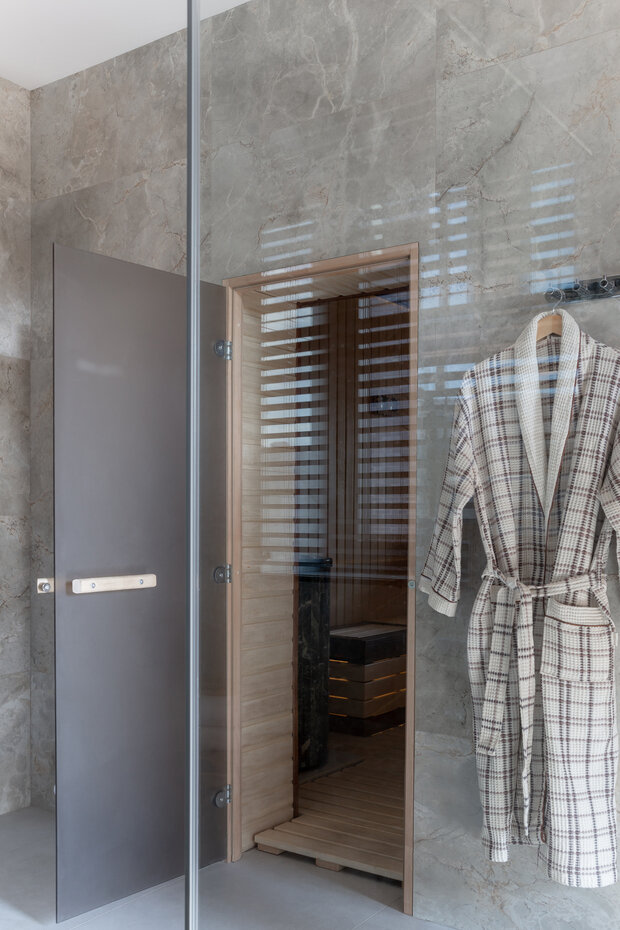 Фотография: Ванная в стиле Современный, Дом, Проект дня, Подмосковье, Дом и дача, Мытищи, 2 комнаты, Более 90 метров, Монолитно-кирпичный, Дарья Големинова – фото на INMYROOM