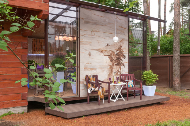 Фотография: Терраса в стиле Современный, Эко, Прованс и Кантри, Эклектика, MW-LIGHT, Мебель и свет, Белый, Дача, Зеленый, Бежевый, Коричневый, Подмосковье, Дом и дача, Фундэкс, Еврогриль, Степан.Ру, Малаховка, HOROZ Electric, Уютерра, Rondell, Zeta, «Хомгарт», Terradeck, Gliga Stone, НЕОПОРМ, Полигаль Восток, Тамак, ROYS, Роман Белянин, Алексей Жбанко, кашпо с подсветкой, освещение на террасе, облицовка из гибкого камня, потолок из поликарбоната – фото на INMYROOM