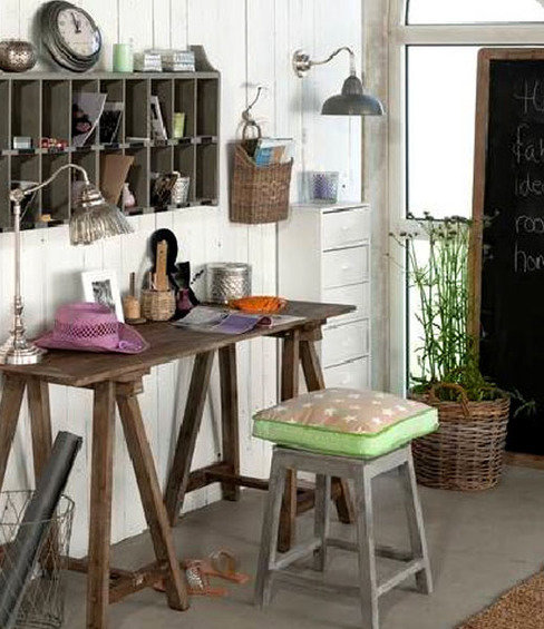 Фотография: Кабинет в стиле Скандинавский, Восточный, Декор интерьера, Дом, Bloomingville, Декор дома – фото на INMYROOM