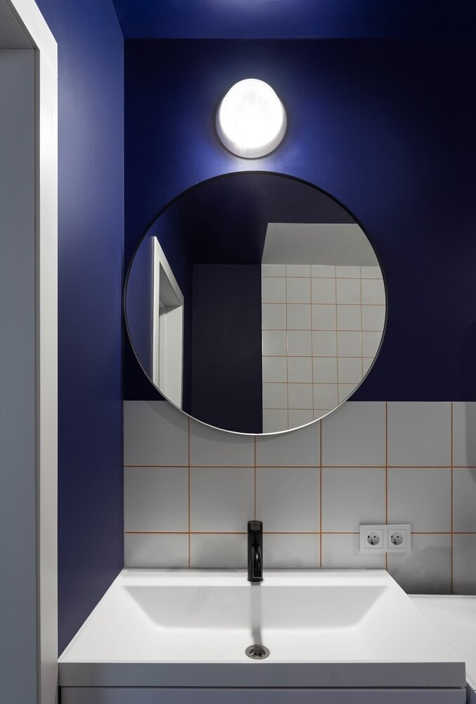 Фотография: Ванная в стиле Современный, Квартира, Минимализм, Проект недели, Рустэм Уразметов, 2 комнаты, 40-60 метров, Уфа – фото на INMYROOM Фотография: Ванная в стиле Современный, Квартира, Минимализм, Проект недели, Рустэм Уразметов, 2 комнаты, 40-60 метров, Уфа – фото на INMYROOM