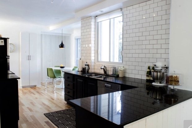 Фотография: Кухня и столовая в стиле Лофт, Современный, DIY, Дом, Дома и квартиры, Камин – фото на INMYROOM