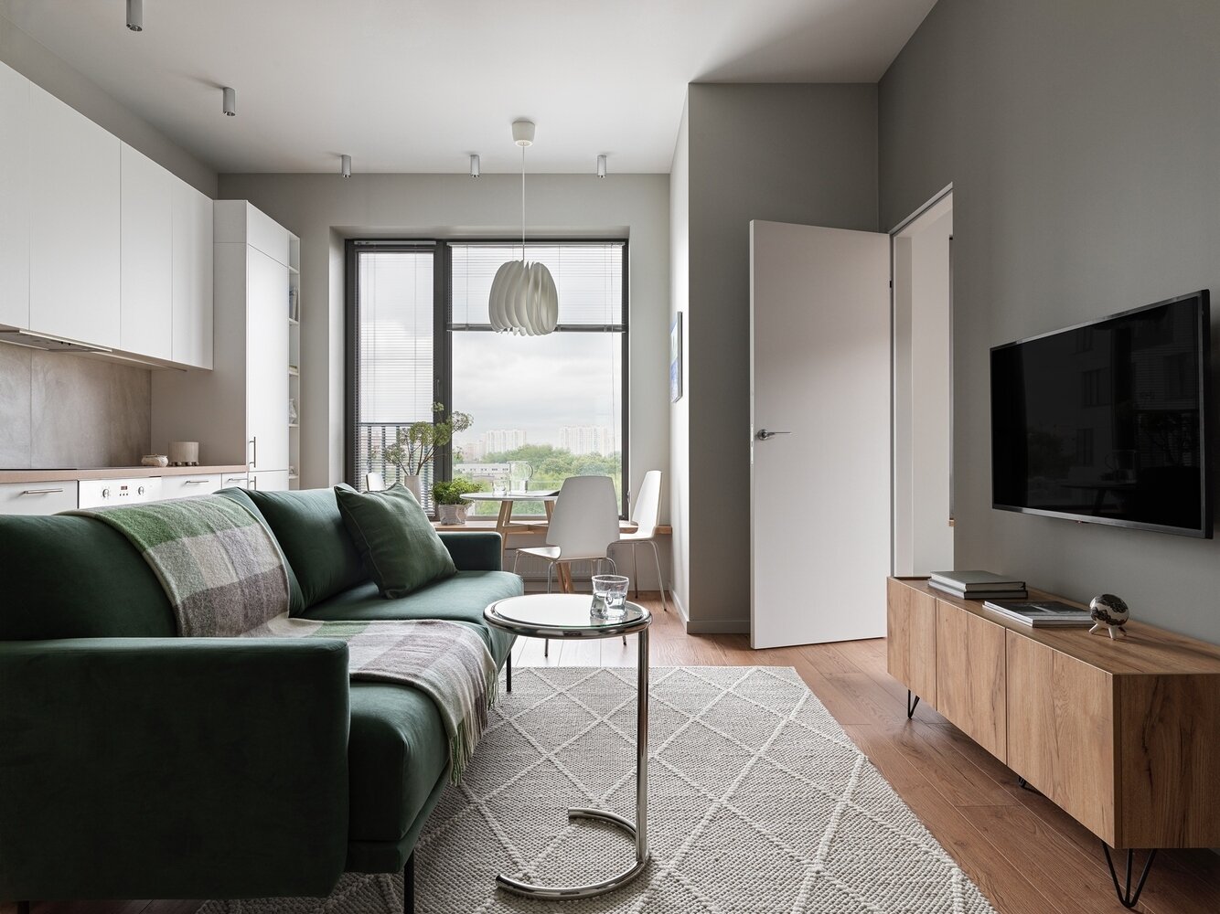 Фотография: Гостиная в стиле Современный, Скандинавский, Квартира, Проект недели, Москва, 3 комнаты, 40-60 метров, Анастасия Родина – фото на INMYROOM Фотография: Гостиная в стиле Современный, Скандинавский, Квартира, Проект недели, Москва, 3 комнаты, 40-60 метров, Анастасия Родина – фото на INMYROOM