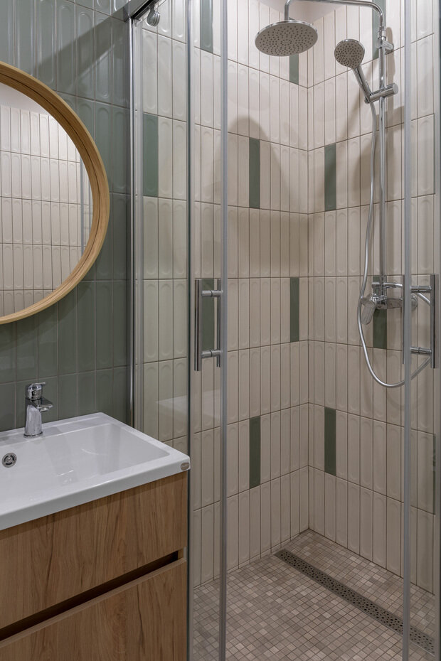 Фотография: Ванная в стиле Современный, Малогабаритная квартира, Квартира, Проект дня, Москва, 1 комната, 40-60 метров, Ирина Долганова, современный с элементами минимализма и скандинавского стиля – фото на INMYROOM