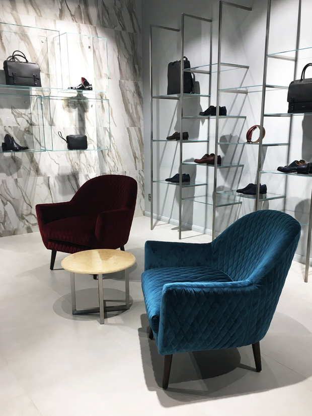 Фото из портфолио Дизайн-проект магазина «a.testoni» тц Крокус Сити Молл. – фотографии дизайна интерьеров на INMYROOM