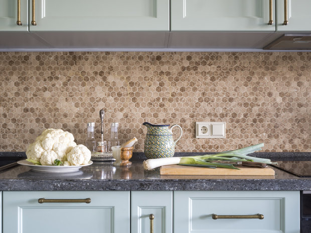 Фотография: Кухня и столовая в стиле Классический, Современный, Квартира, Проект недели, Нижний Новгород, 2 комнаты, 60-90 метров, Bilbao Design – фото на INMYROOM