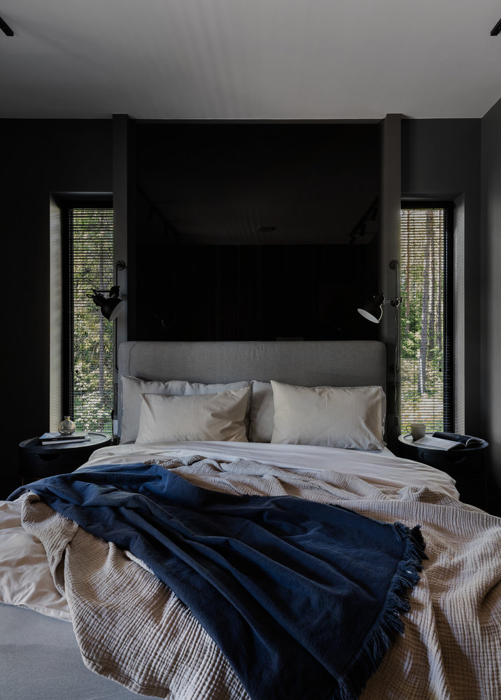 Фотография: Спальня в стиле Современный, Лофт, Дом, Дом и дача, Ленинградская область, 4 и больше, Более 90 метров, Яна Грошева, Lampa Design Studio – фото на INMYROOM Фотография: Спальня в стиле Современный, Лофт, Дом, Дом и дача, Ленинградская область, 4 и больше, Более 90 метров, Яна Грошева, Lampa Design Studio – фото на INMYROOM