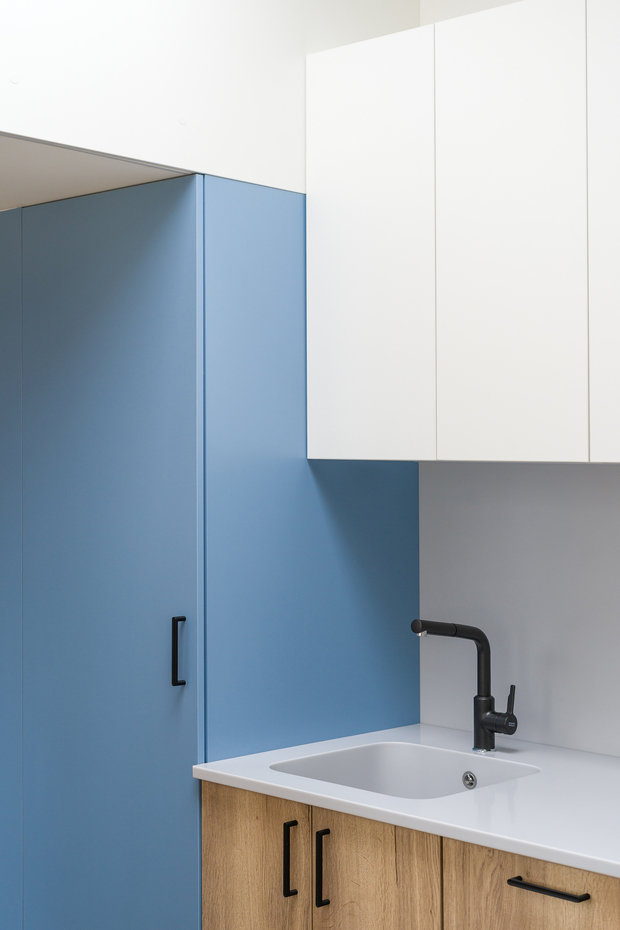 Фотография: Кухня и столовая в стиле Минимализм, Современный, Квартира, Студия, Проект недели, Киев, Ольга Бондарь, до 40 метров – фото на INMYROOM