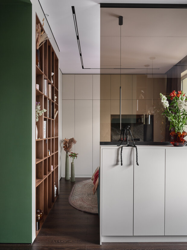 Фотография: Спальня в стиле Современный, Малогабаритная квартира, Квартира, Проект дня, Новая Москва, Монолитный дом, 2 комнаты, 40-60 метров, Руслан Битиев – фото на INMYROOM