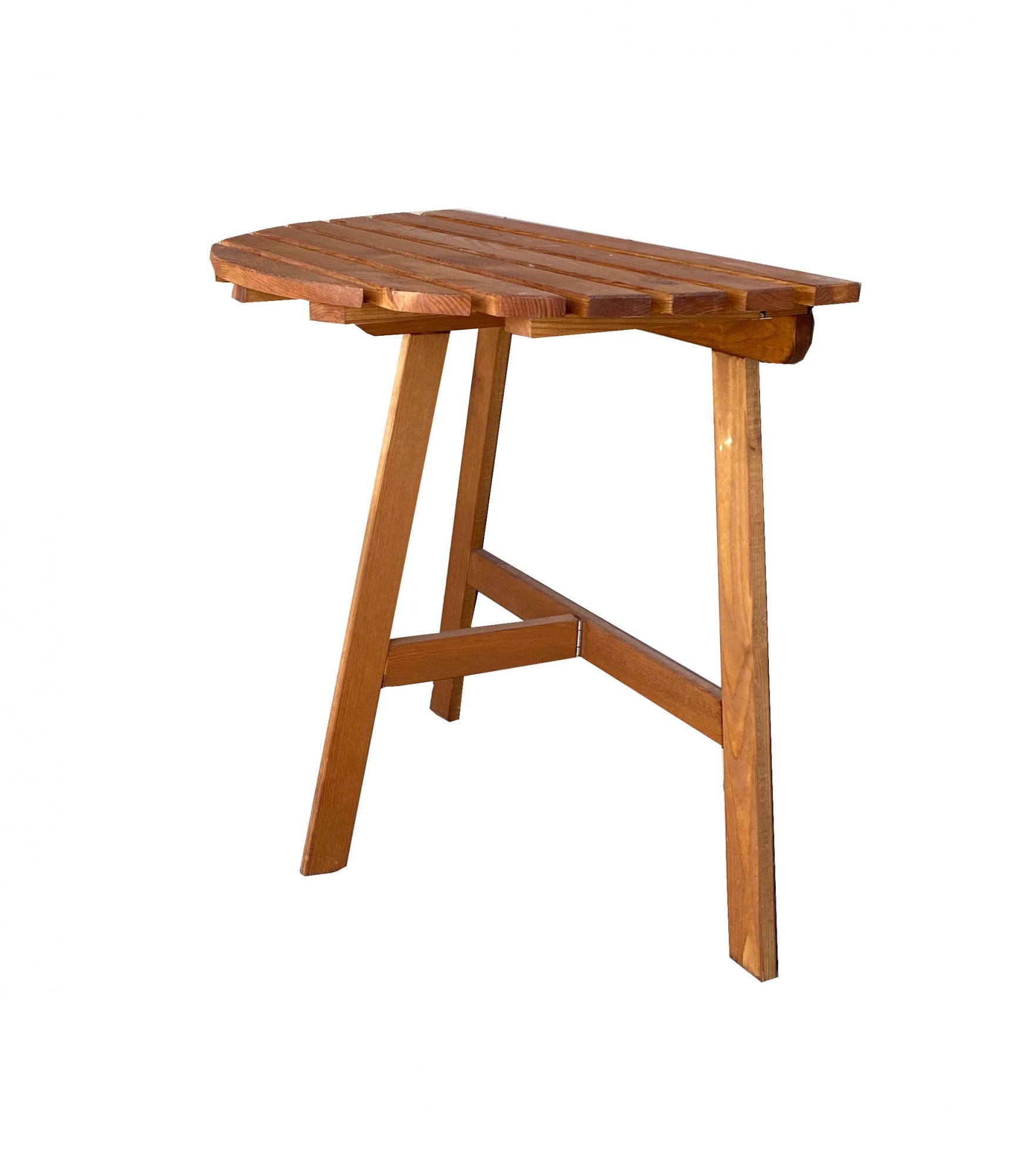 Стол пристенный раскладной коричневого цвета