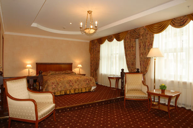 Фото из портфолио Шторы – фотографии дизайна интерьеров на INMYROOM