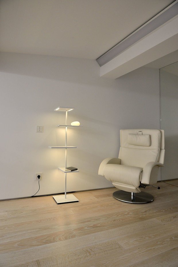 Фотография: Мебель и свет в стиле Минимализм, Квартира, Проект недели, Эко, Челябинск, новостройка, двухэтажная квартира, Юлия Фалькова, «Любимый дом», Монолитный дом, 2 комнаты, Более 90 метров – фото на INMYROOM