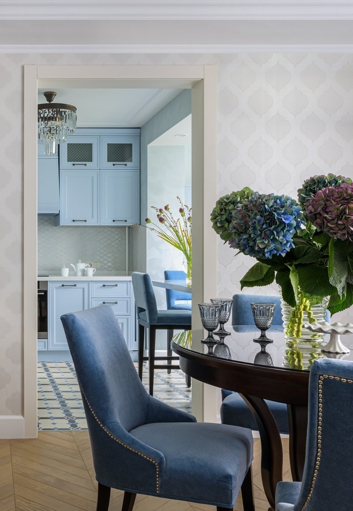 Фотография: Кухня и столовая в стиле Классический, Современный, Квартира, Проект недели, Москва, 3 комнаты, 60-90 метров, Елена Бодрова – фото на INMYROOM Фотография: Кухня и столовая в стиле Классический, Современный, Квартира, Проект недели, Москва, 3 комнаты, 60-90 метров, Елена Бодрова – фото на INMYROOM