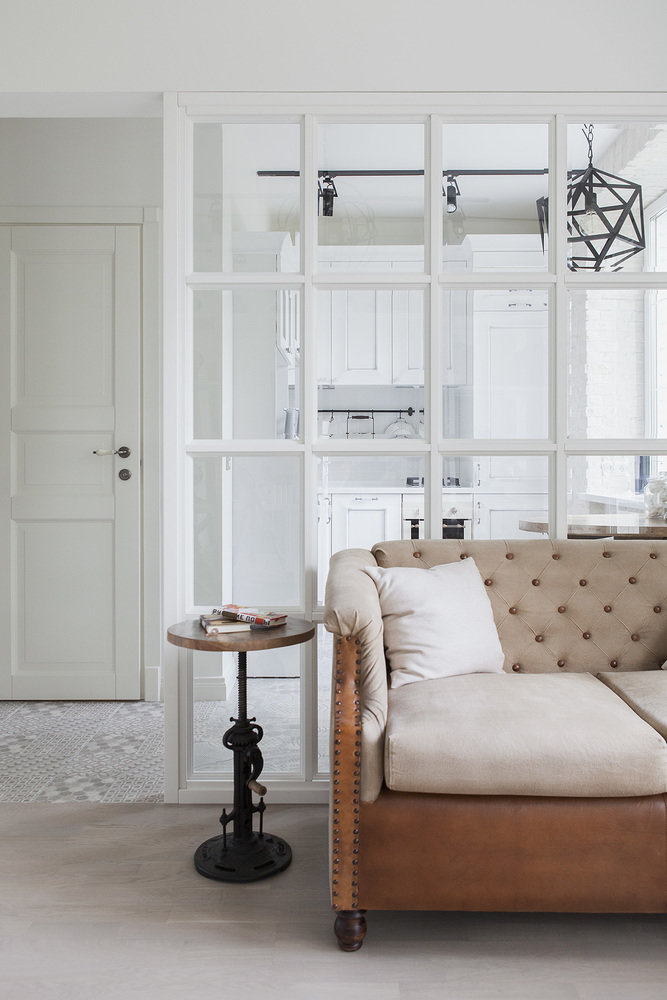 Фотография: Гостиная в стиле Лофт, Современный, Квартира, Студия, Проект дня, Москва, Юрий Гришко, Мария Дадиани, Кирпичный дом, до 40 метров – фото на INMYROOM Фотография: Гостиная в стиле Лофт, Современный, Квартира, Студия, Проект дня, Москва, Юрий Гришко, Мария Дадиани, Кирпичный дом, до 40 метров – фото на INMYROOM