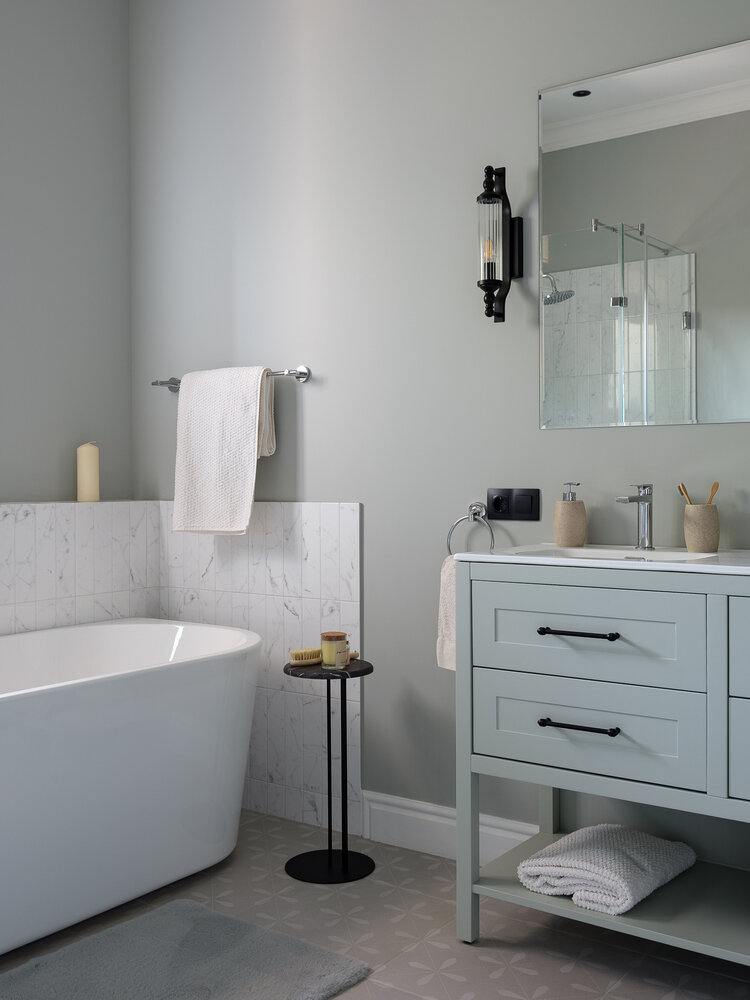 Фотография: Ванная в стиле Классический, Современный, Дом, Проект недели, Дом и дача, Московская область, Кирпичный дом, 4 и больше, Более 90 метров, Екатерина Маслина – фото на INMYROOM Фотография: Ванная в стиле Классический, Современный, Дом, Проект недели, Дом и дача, Московская область, Кирпичный дом, 4 и больше, Более 90 метров, Екатерина Маслина – фото на INMYROOM