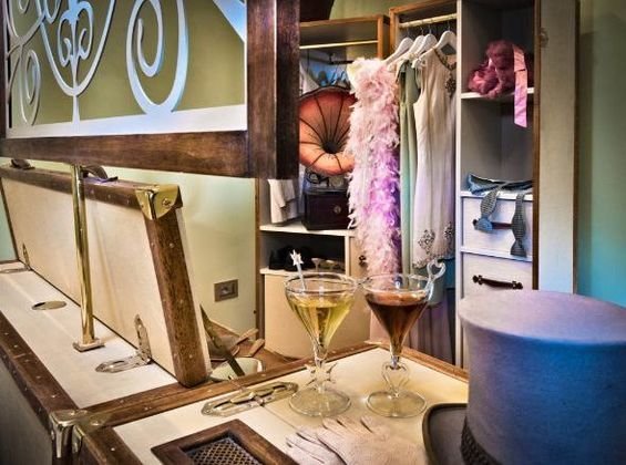 Фотография: Гостиная в стиле Эклектика, Дома и квартиры, Городские места, Отель, Модерн, Милан, Замок – фото на INMYROOM