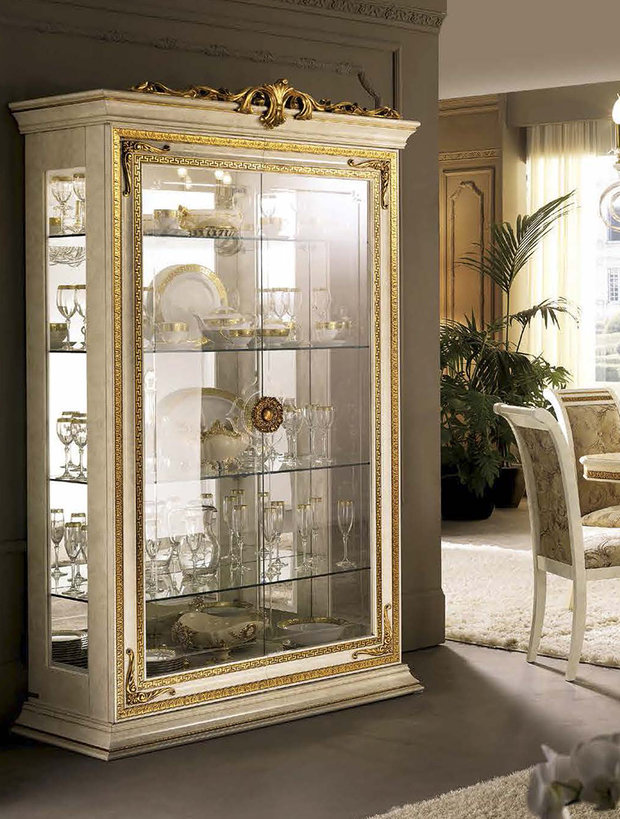 Фото из портфолио Мебель Италии Arredo Classic (спальни, гостиные, кабинеты, мягкая) – фотографии дизайна интерьеров на INMYROOM