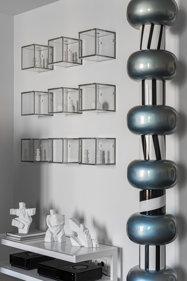 Фото из портфолио Dior. Квартира коллекционера – реализованный проект для состоявшейся семейной пары – фотографии дизайна интерьеров на INMYROOM