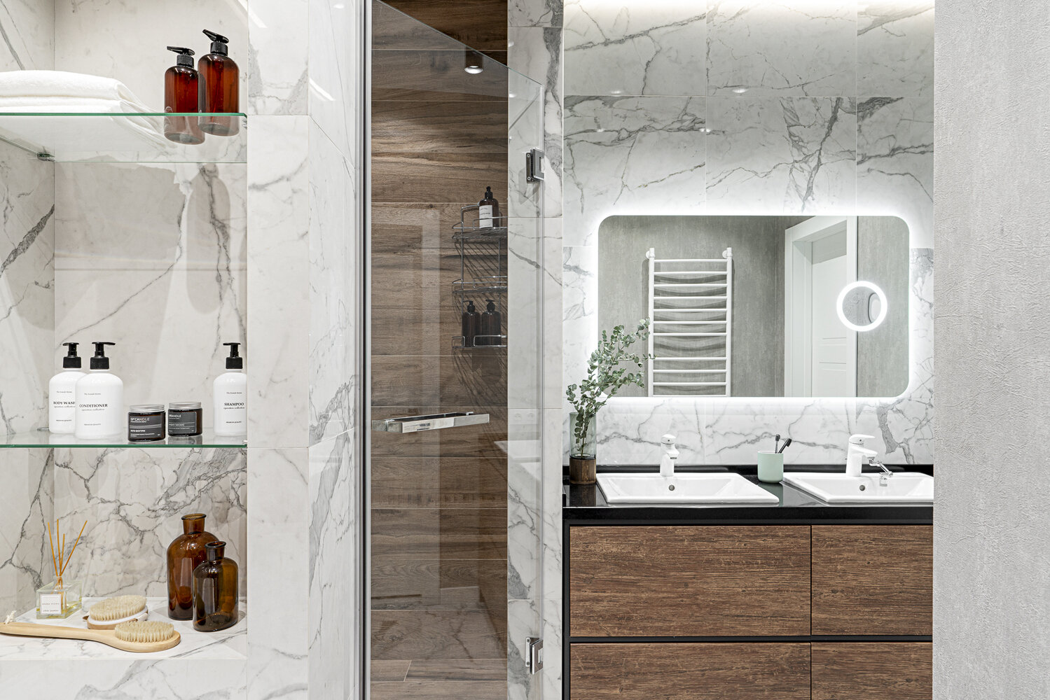 Фотография: Ванная в стиле Современный, Минимализм, Квартира, Проект недели, Казань, 4 и больше, Более 90 метров, Averinastudio, Ксения Аверина – фото на INMYROOM