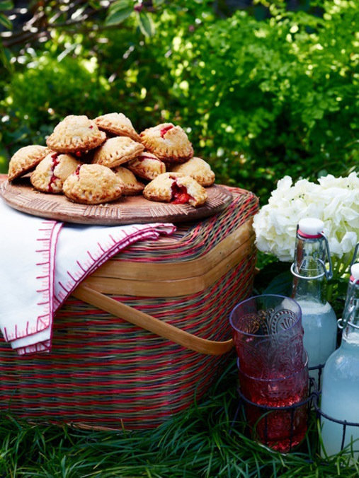 Фотография: Прочее в стиле , Декор интерьера, Дом, Праздник, Дача, Пикник – фото на INMYROOM Фотография: Прочее в стиле , Декор интерьера, Дом, Праздник, Дача, Пикник – фото на INMYROOM