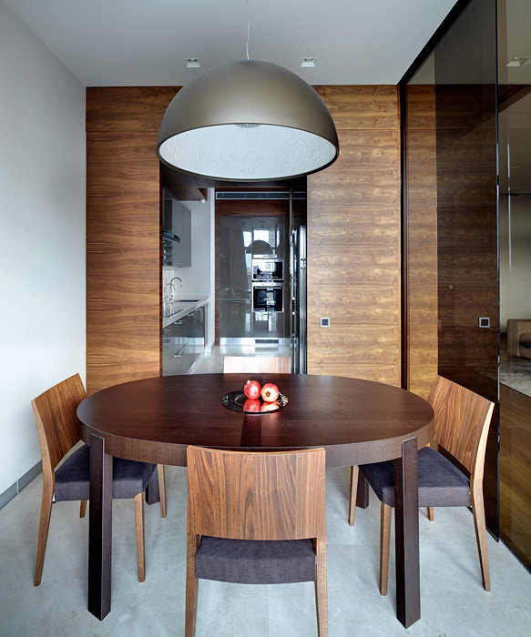 Фотография: Кухня и столовая в стиле Современный, Квартира, Минимализм, Проект недели, Москва, новостройка, Антон Крылов, Монолитный дом, 3 комнаты, Более 90 метров – фото на INMYROOM