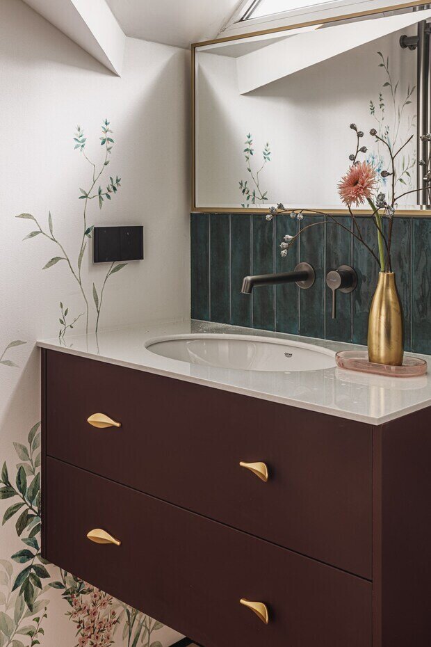 Фотография: Ванная в стиле Современный, Квартира, Проект дня, Кирпичный дом, 4 и больше, Более 90 метров, Алматы, современный с элементами эклектики, Марина Сапунова, Анара Байшулакова – фото на INMYROOM