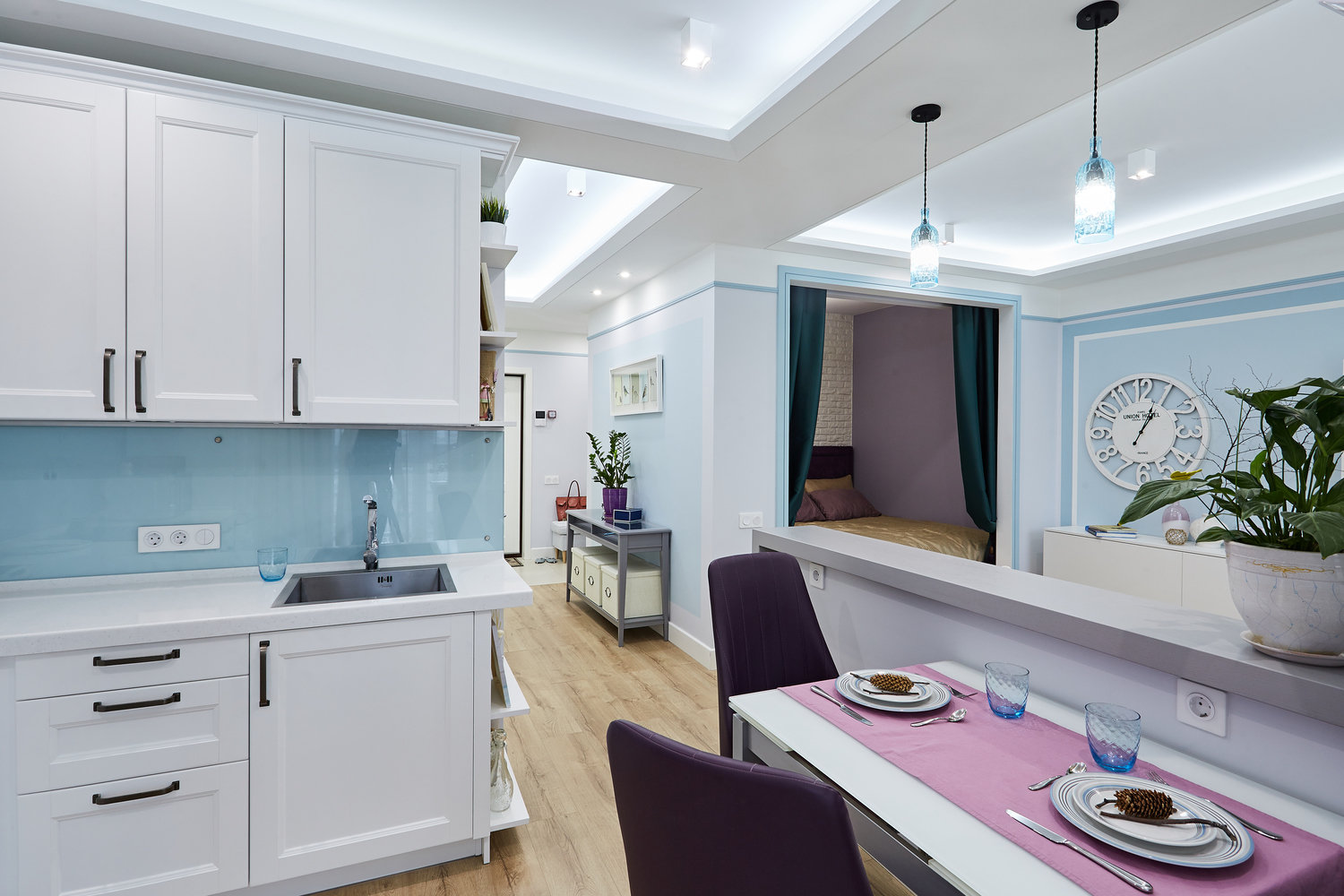 Фотография: Кухня и столовая в стиле Современный, Квартира, Проект недели, Москва, Монолитный дом, 1 комната, 40-60 метров, Алла Апалкова – фото на INMYROOM Фотография: Кухня и столовая в стиле Современный, Квартира, Проект недели, Москва, Монолитный дом, 1 комната, 40-60 метров, Алла Апалкова – фото на INMYROOM