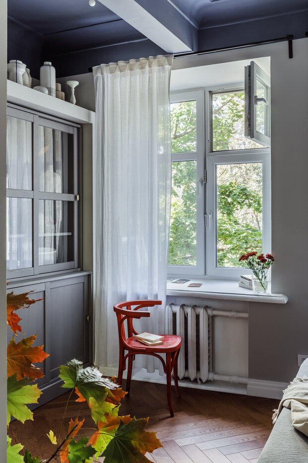 Фотография: Спальня в стиле Скандинавский, Современный, Эклектика, Винтажный, Малогабаритная квартира, Квартира, Проект недели, Москва, 1 комната, до 40 метров, Zzburo – фото на INMYROOM