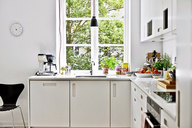 Фотография: Кухня и столовая в стиле Скандинавский, Интерьер комнат, kuhnya-8-kv-metrov – фото на INMYROOM