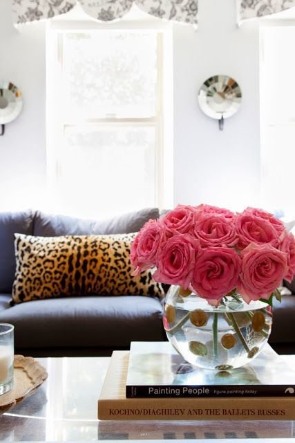 Фотография: Гостиная в стиле Эклектика, Декор интерьера, DIY, Аксессуары, Интерьер комнат, Декор, Мебель и свет – фото на INMYROOM