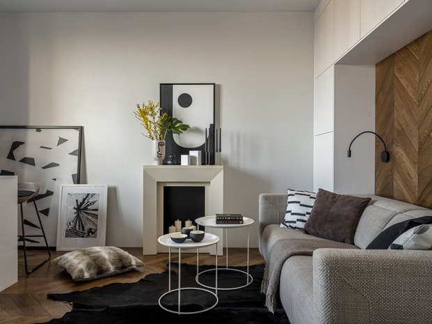 Фотография: Гостиная в стиле Современный, Минимализм, Малогабаритная квартира, Квартира, Проект недели, Санкт-Петербург, Алексей Иванов, Geometrium, 2 комнаты, до 40 метров, Александра Андриянова – фото на INMYROOM