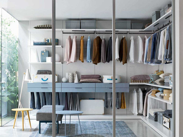 Фотография: Гардеробная в стиле Скандинавский, Советы, уборка, Организация пространства, Мари Кондо, метод конмари, Екатерина Мальковец, Алехандра Костелло, Конмари – фото на INMYROOM