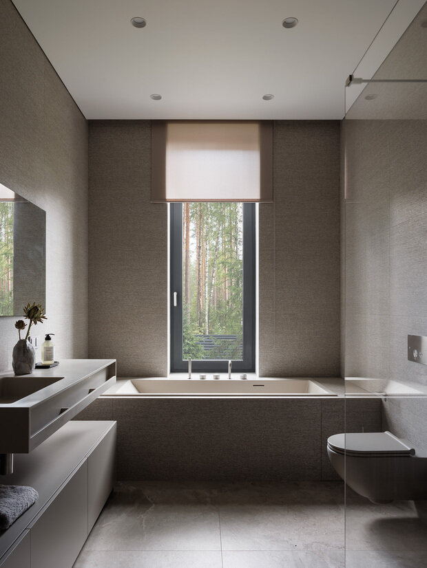 Фотография: Ванная в стиле Современный, Минимализм, Дом, Проект дня, Санкт-Петербург, Дом и дача, Ленинградская область, 4 и больше, Более 90 метров, Юлия Скачкова – фото на INMYROOM