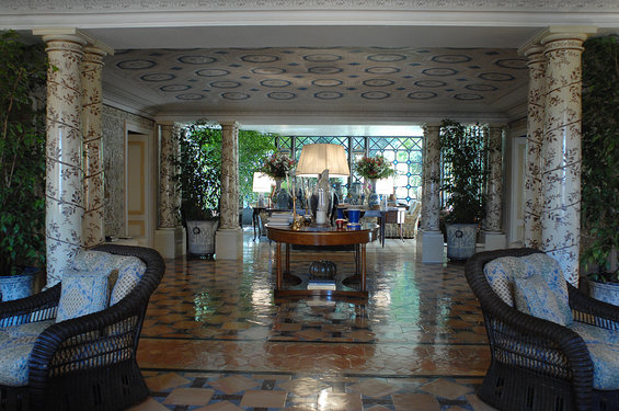 Фотография: Гостиная в стиле Восточный, Дома и квартиры, Интерьеры звезд, Moscow Sotheby's International Realty – фото на INMYROOM