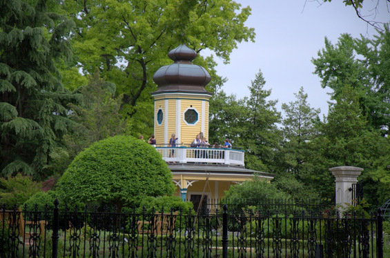 Фотография: Архитектура в стиле Классический, Современный – фото на INMYROOM