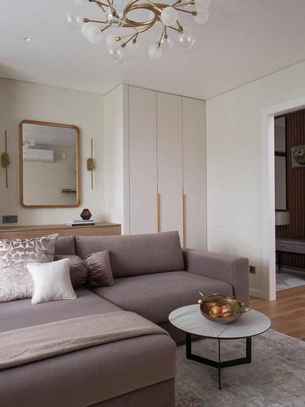 Фотография: Гостиная в стиле Современный, Квартира, Проект дня, Панельный дом, 2 комнаты, 60-90 метров, Челябинская область, Влада Николаева – фото на INMYROOM