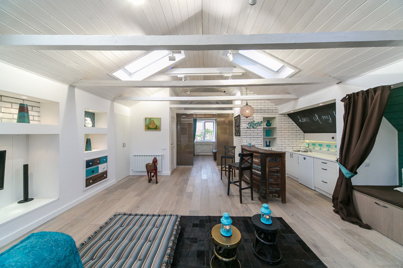 Фотография: Гостиная в стиле Прованс и Кантри, Скандинавский, Современный, Интерьер комнат, Дача, Дачный ответ, Мансарда – фото на INMYROOM Фотография: Гостиная в стиле Прованс и Кантри, Скандинавский, Современный, Интерьер комнат, Дача, Дачный ответ, Мансарда – фото на INMYROOM