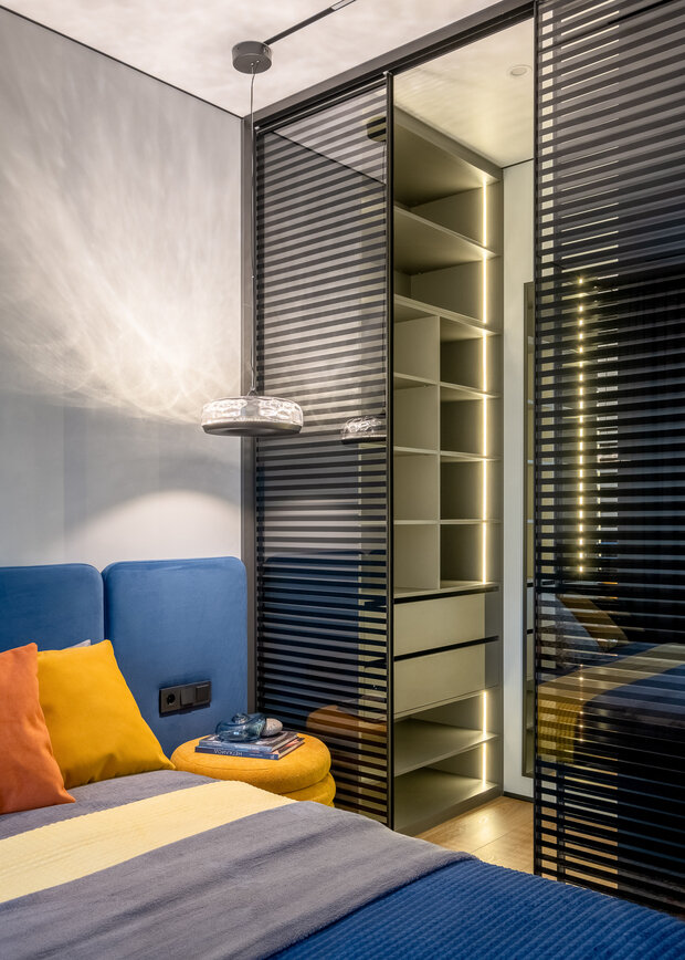 Фотография: Спальня в стиле Современный, Квартира, Проект дня, Москва, 2 комнаты, 60-90 метров, современный с элементами минимализма и арт-деко, Маргарита Макурина – фото на INMYROOM