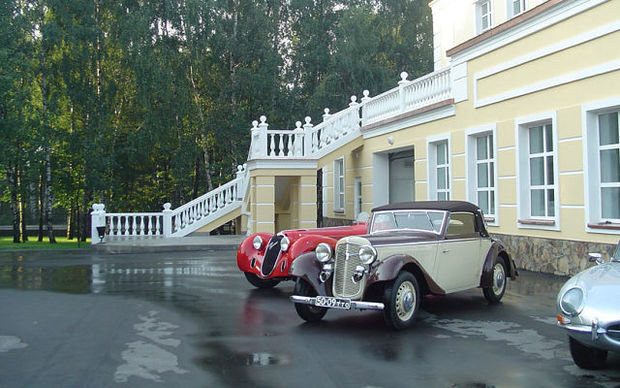 Фото из портфолио Мастерская по реставрации старинных автомобилей – фотографии дизайна интерьеров на InMyRoom.ru