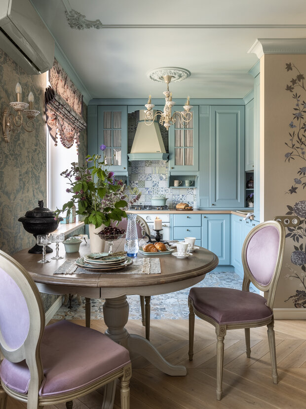 Фотография: Кухня и столовая в стиле Прованс и Кантри, Квартира, Проект дня, Кирпичный дом, 2 комнаты, 40-60 метров, Башкортостан, Лариса Байракова – фото на INMYROOM
